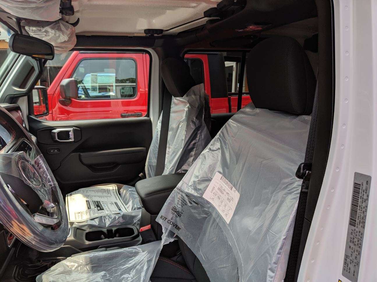 Jeep Gladiator BRIGHT WHITE Gladiator JT Club 83EBCC2D-4501-4E35-8588-C140B157A670