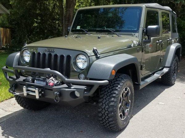 Jeep Gladiator Wouldn't you know it, my son likes big hoops......bumpers 20180713_142410