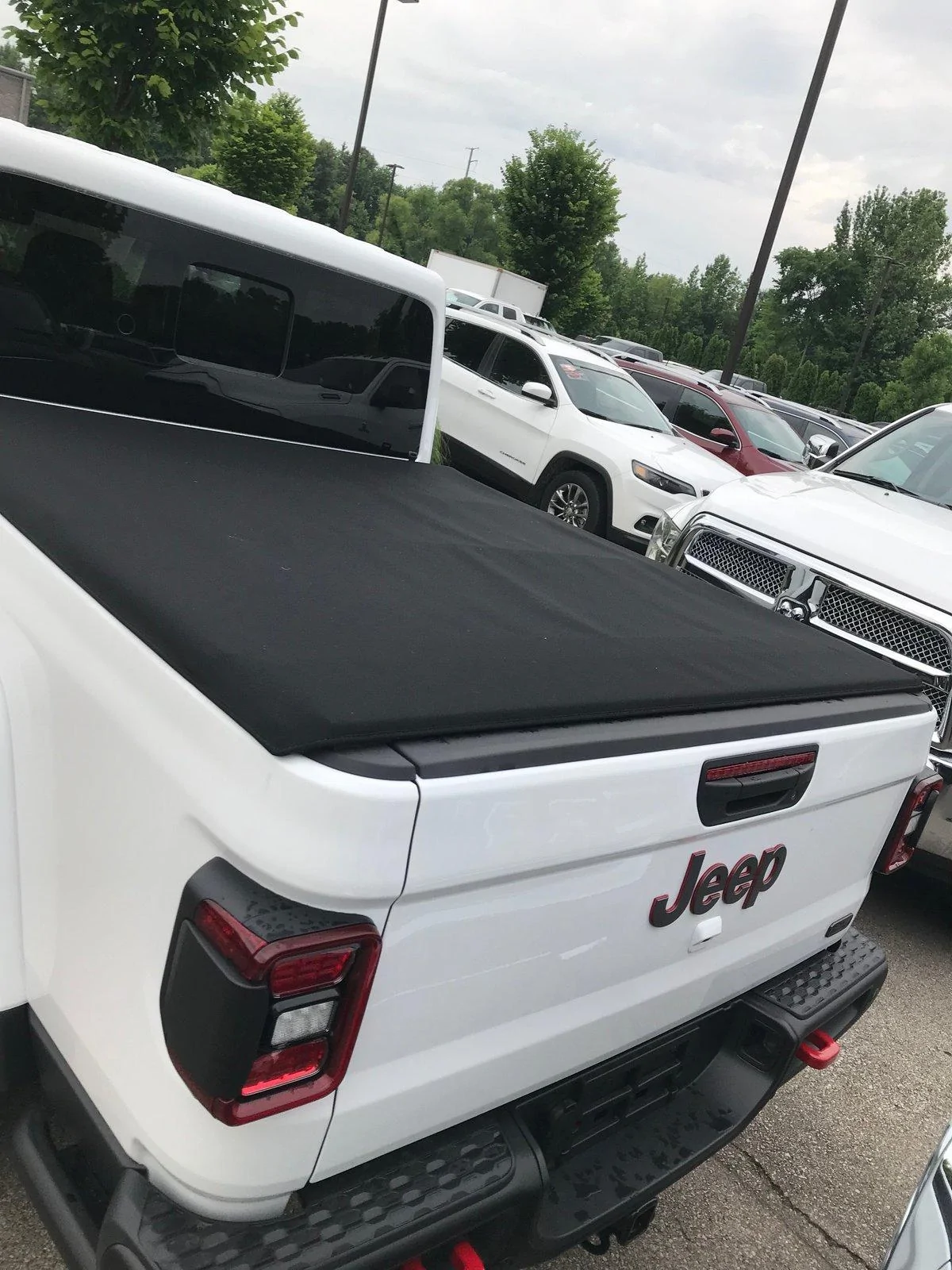 Jeep Gladiator All questions answered on OEM Soft Tonneau Cover? Tonneau1