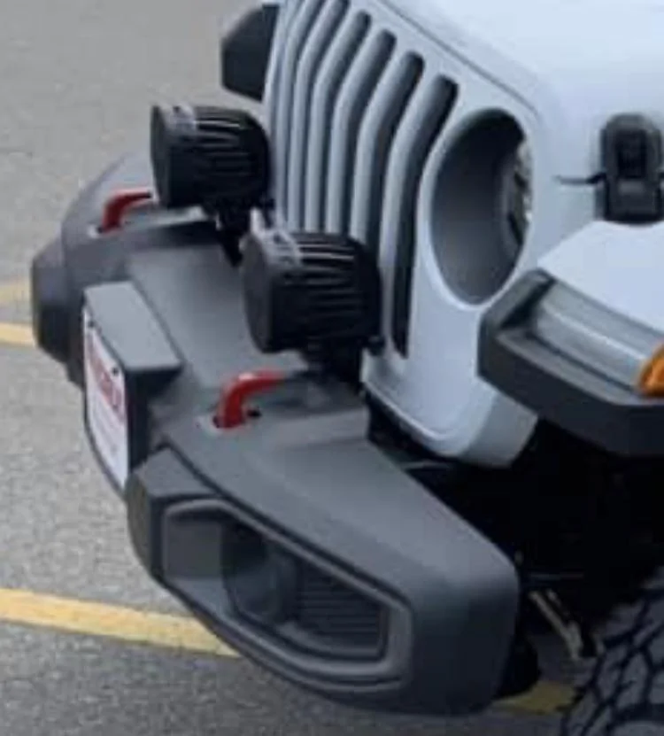 Jeep Gladiator BRIGHT WHITE Gladiator JT Club EDF7F51B-063E-47E1-98DA-9005EF5C76C0