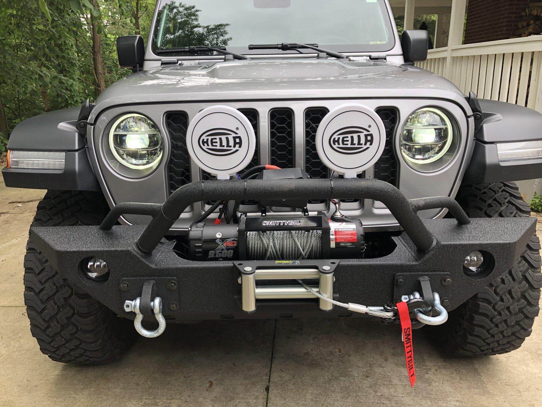 Jeep Gladiator Front Bumper Replacement 3AB0BC00-A787-47A5-A85A-CD0F2A4CB33D