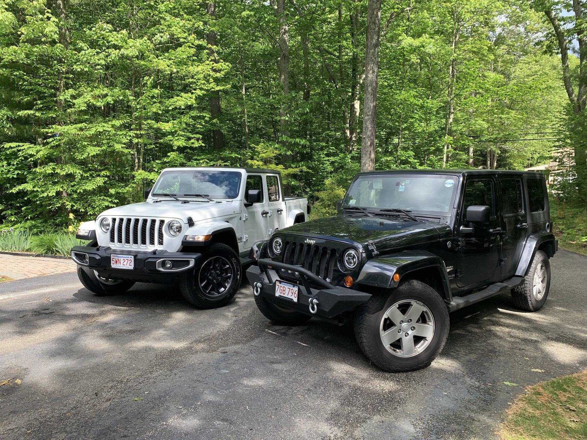 Jeep Gladiator -- 2020+ Gladiator Picture Game -- A6413264-3AA2-4DDD-9B7C-78C115250B71