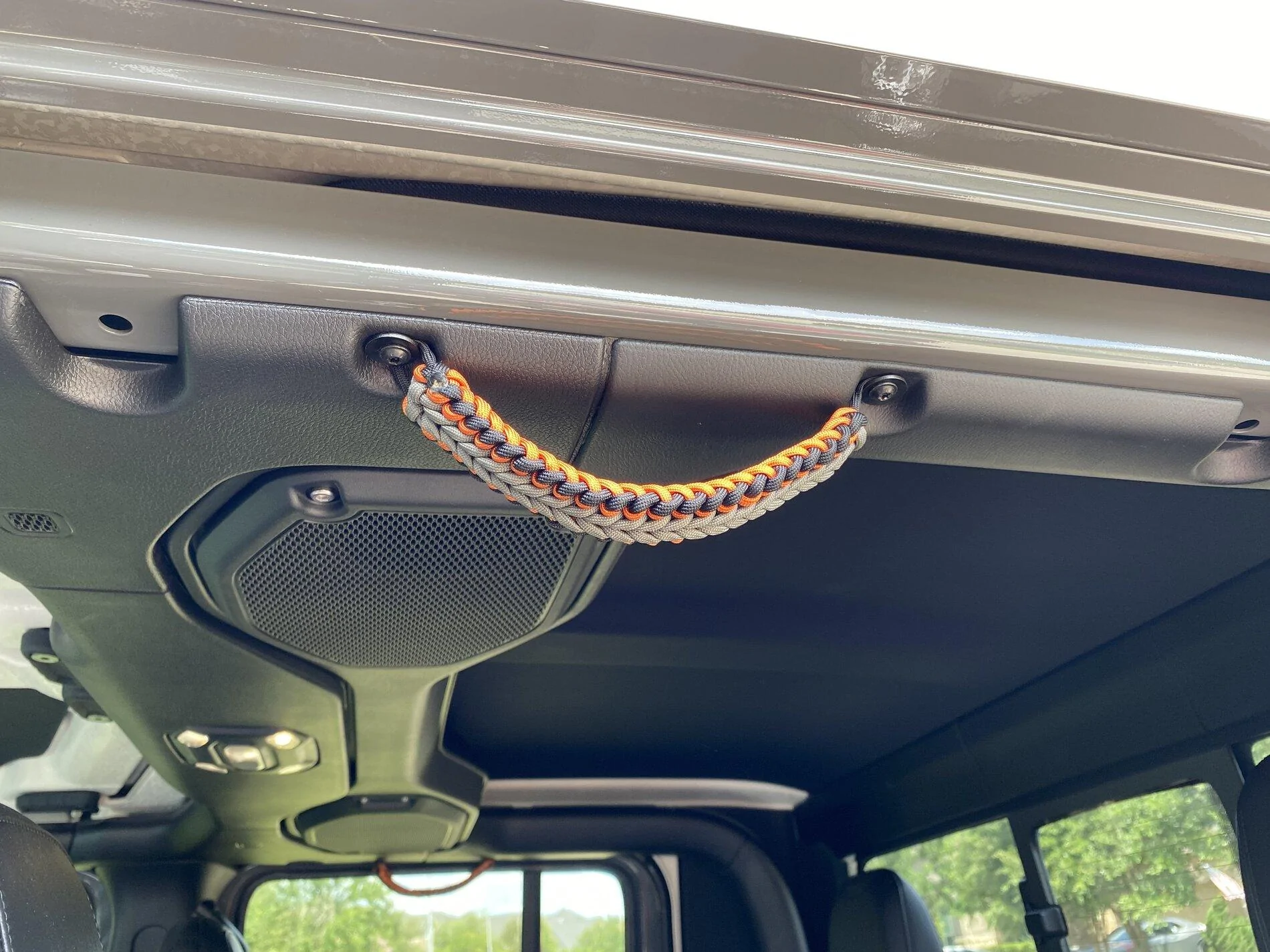 Jeep Gladiator Mojave orange mods 71BC1832-BFF5-43F7-85E0-95E8348734F7