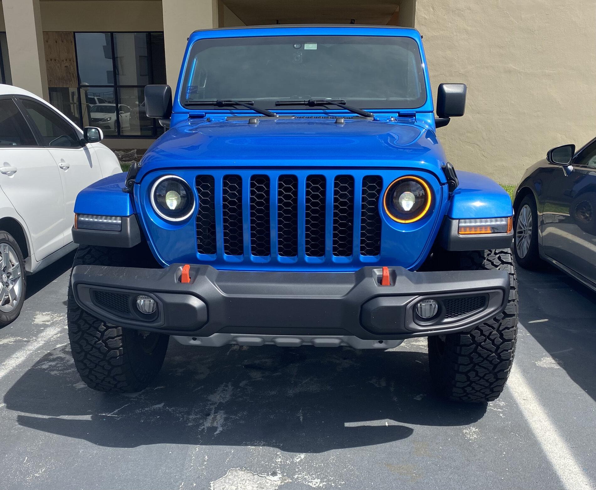 Jeep Gladiator NEW: Oculus Bi-LED Switchback Version 5BF138D9-61F7-4E25-93CE-7783B177F7C1