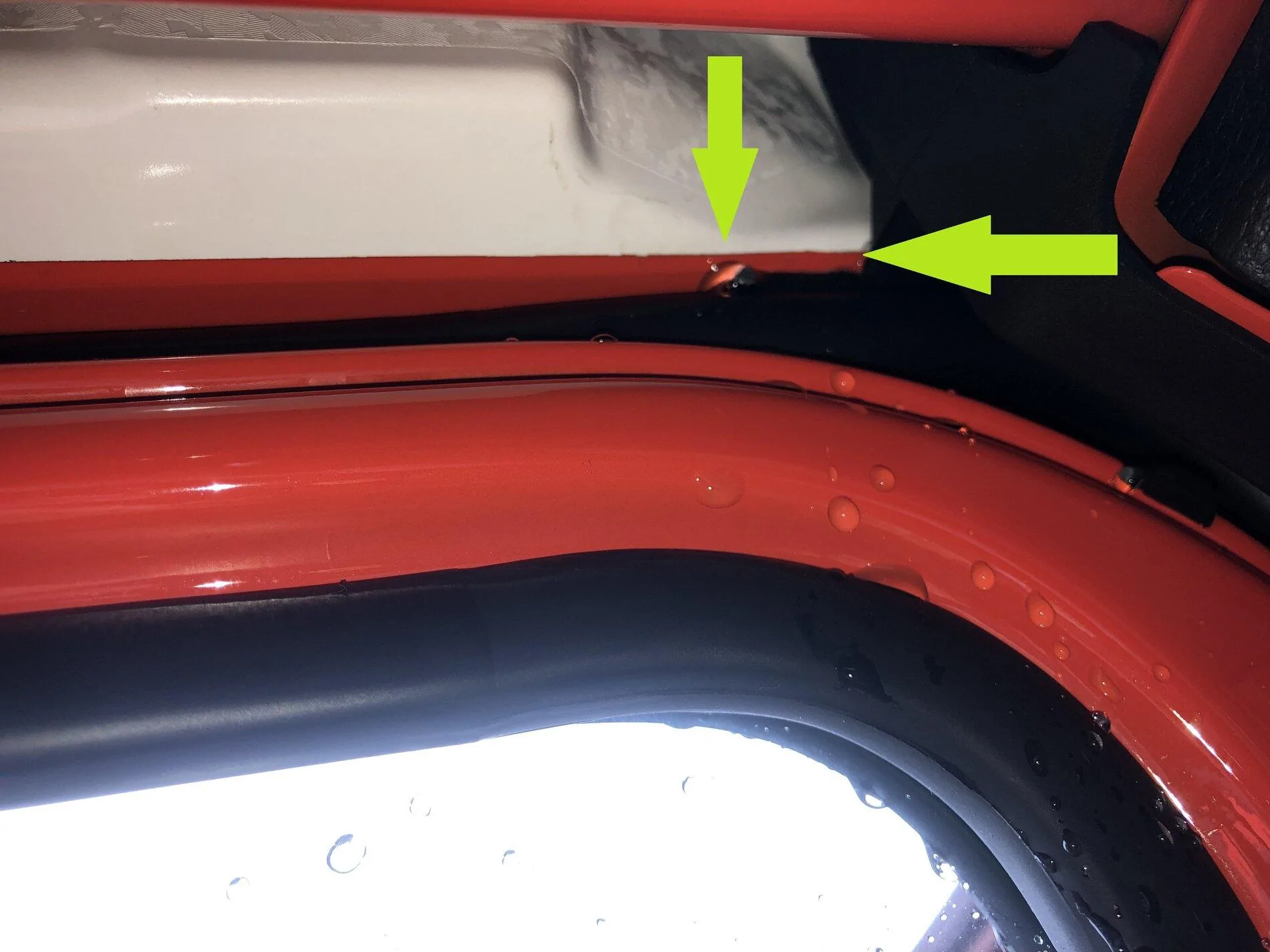 Jeep Gladiator LEAKING Issues? IMG_3206