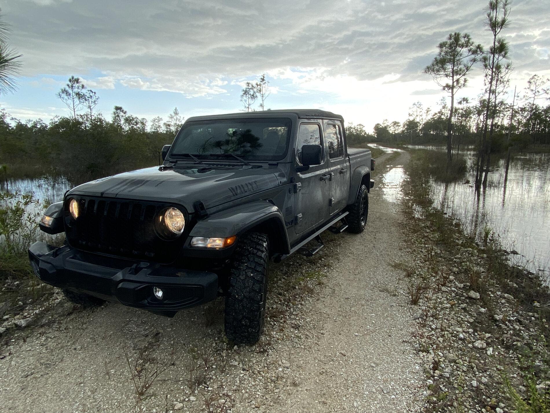 Jeep Gladiator What did you do WITH your Gladiator today? 243D8EFF-6AA0-4BFB-BC0A-6F2581C2A6FC