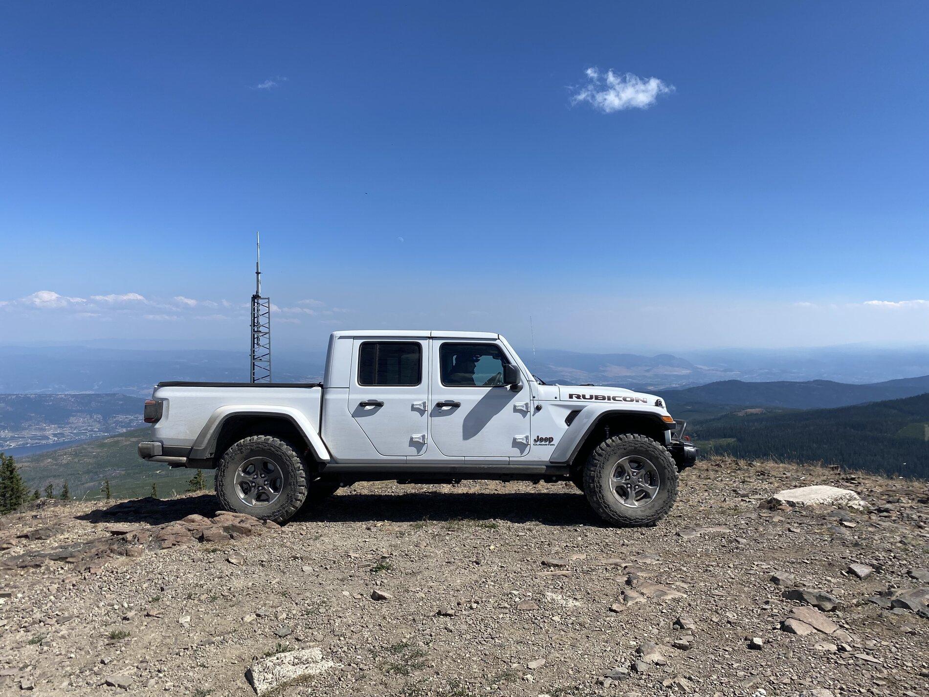 Jeep Gladiator Stock Rubicon on 35s Picture Thread 1932645C-1AB8-4AA0-8BEE-8DA58837DD9B