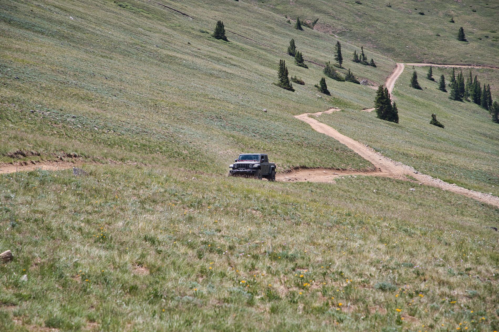 Jeep Gladiator Georgia Pass to Glacier Ridge Road, Middle Fork Swan River and Deer Creek Trails A31I5761