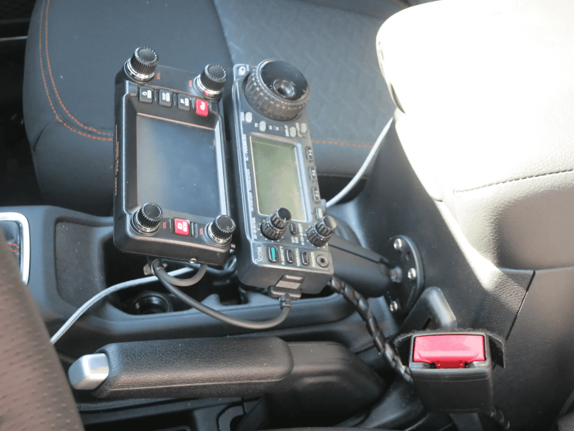 Jeep Gladiator VHF radio install 1626666382470