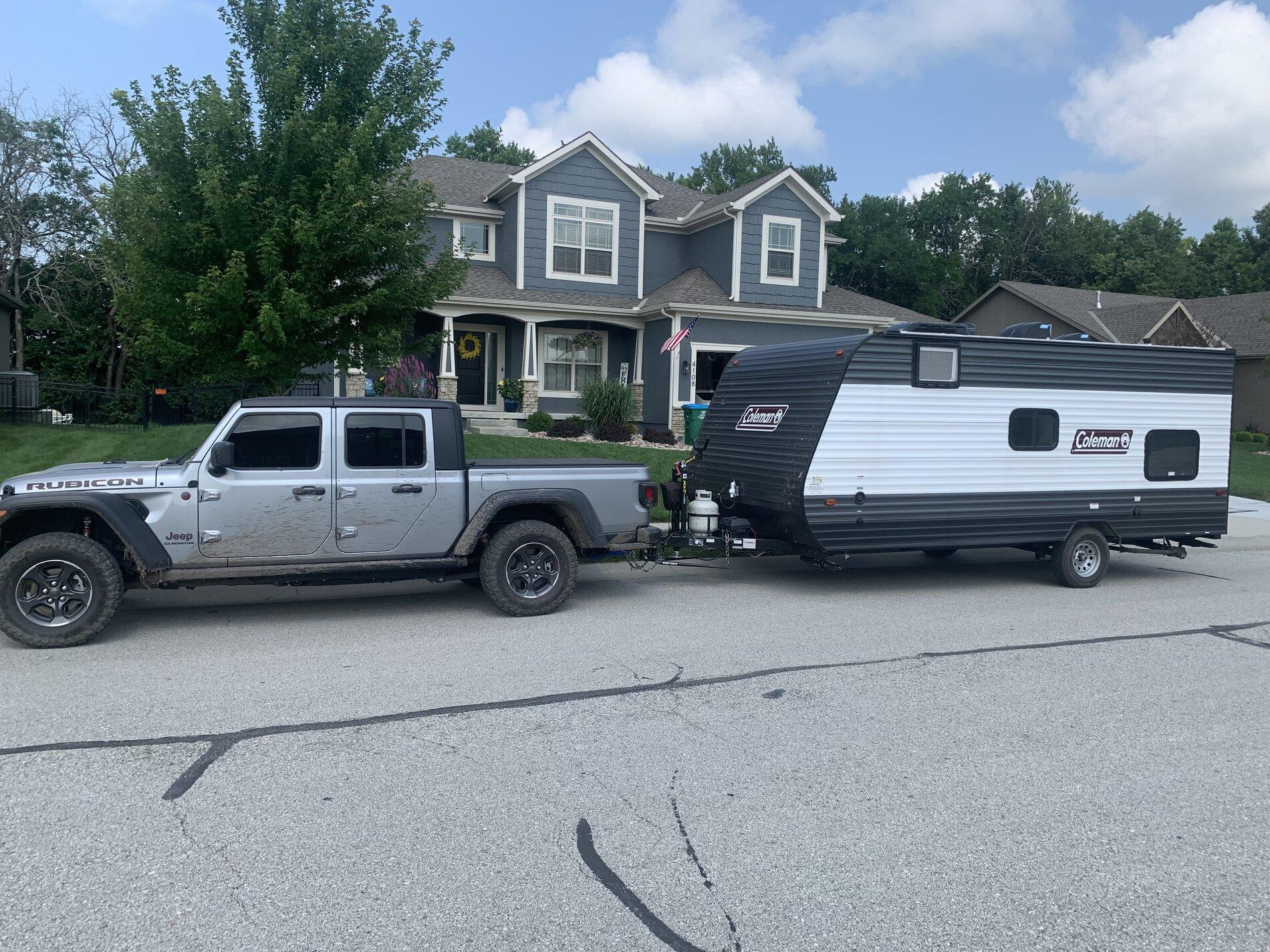 Jeep Gladiator My First Tow 45E1C751-BFAC-4179-B1B1-F26FAD2ABFA5