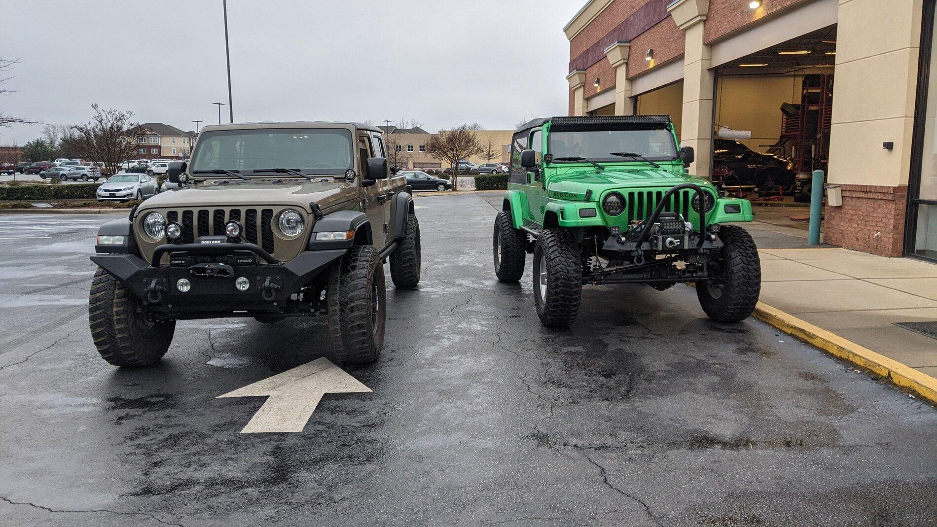 Jeep Gladiator Max towing and lifts PXL_20210218_222120823
