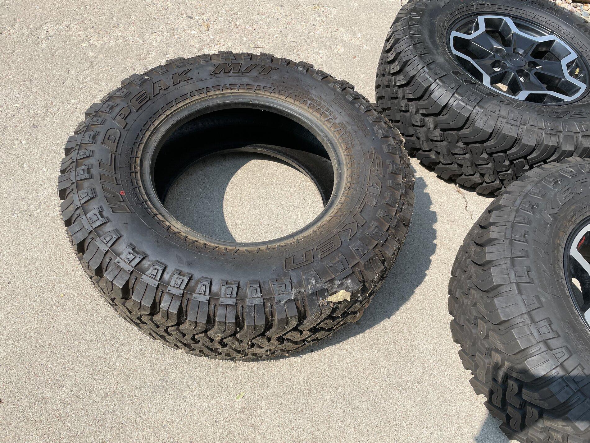 Jeep Gladiator JT stock wheels & tires for sale, no tpms or lugnuts.  $1000 obo 6453666F-C273-4436-A369-FB8961FF40D9