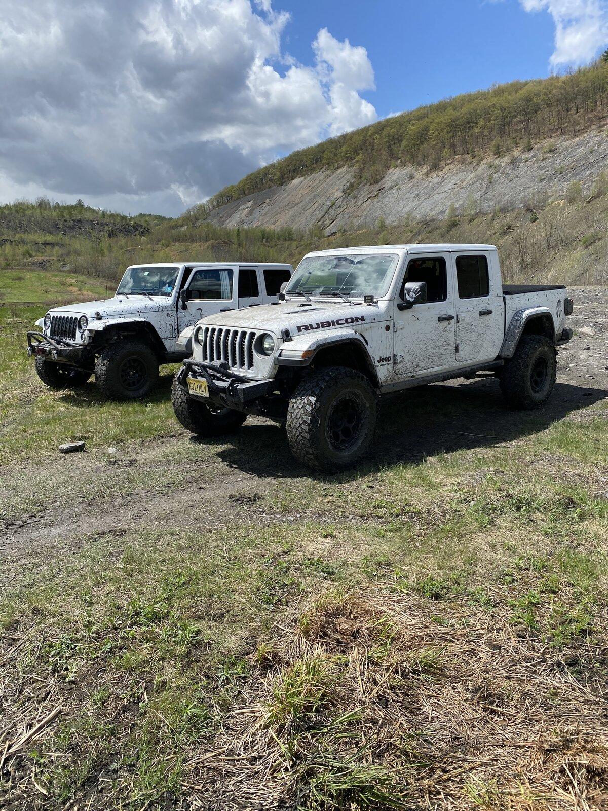 Jeep Gladiator Lets see all those Gladiators with lifts and bigger tires! E9E46672-CB1C-4112-879D-F5EEBC921DC1