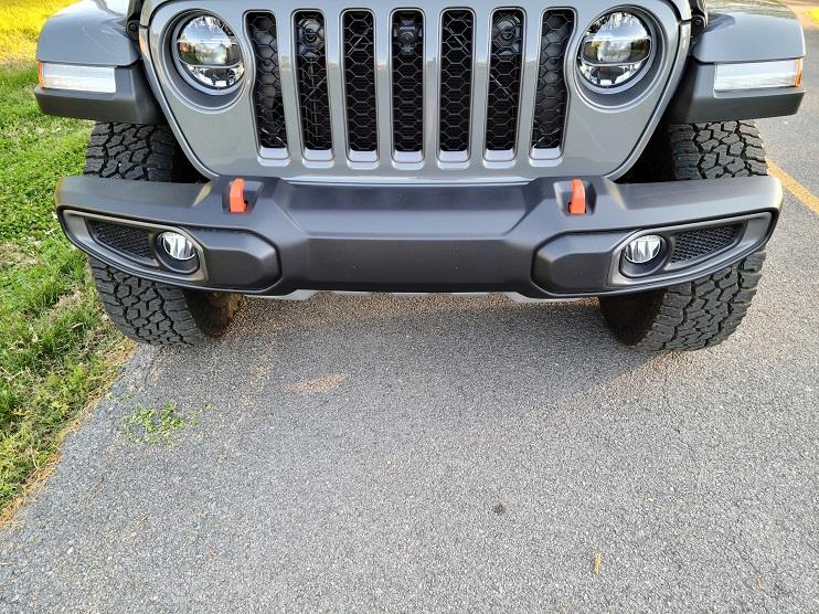 Jeep Gladiator 2021 JEEP GLADIATOR MOJAVE OEM FRONT BUMPER - BRAND NEW!! 20210418_191018
