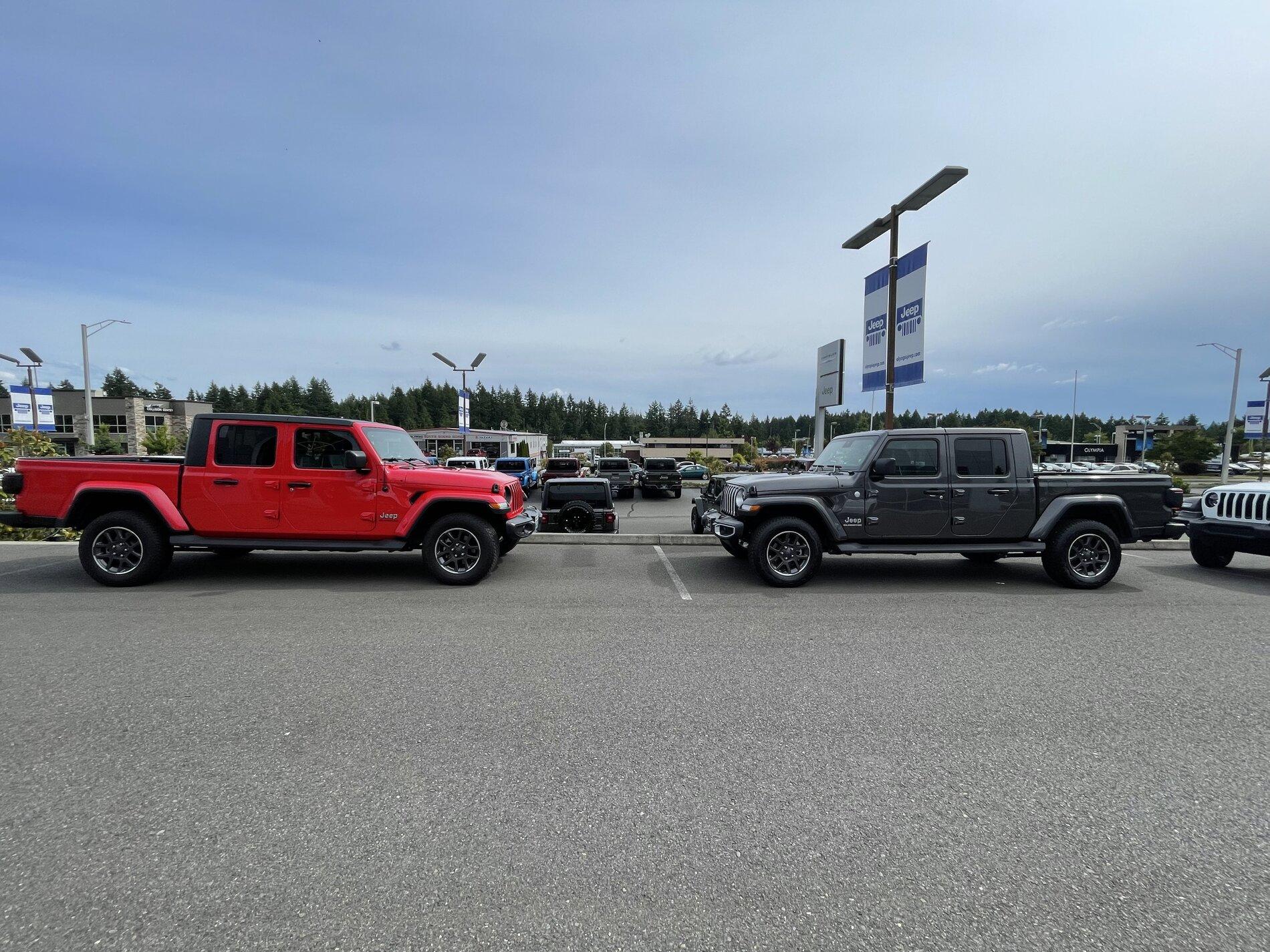 Jeep Gladiator Traded DAC9499E-8F14-4C0B-8D50-B3083A907E3A