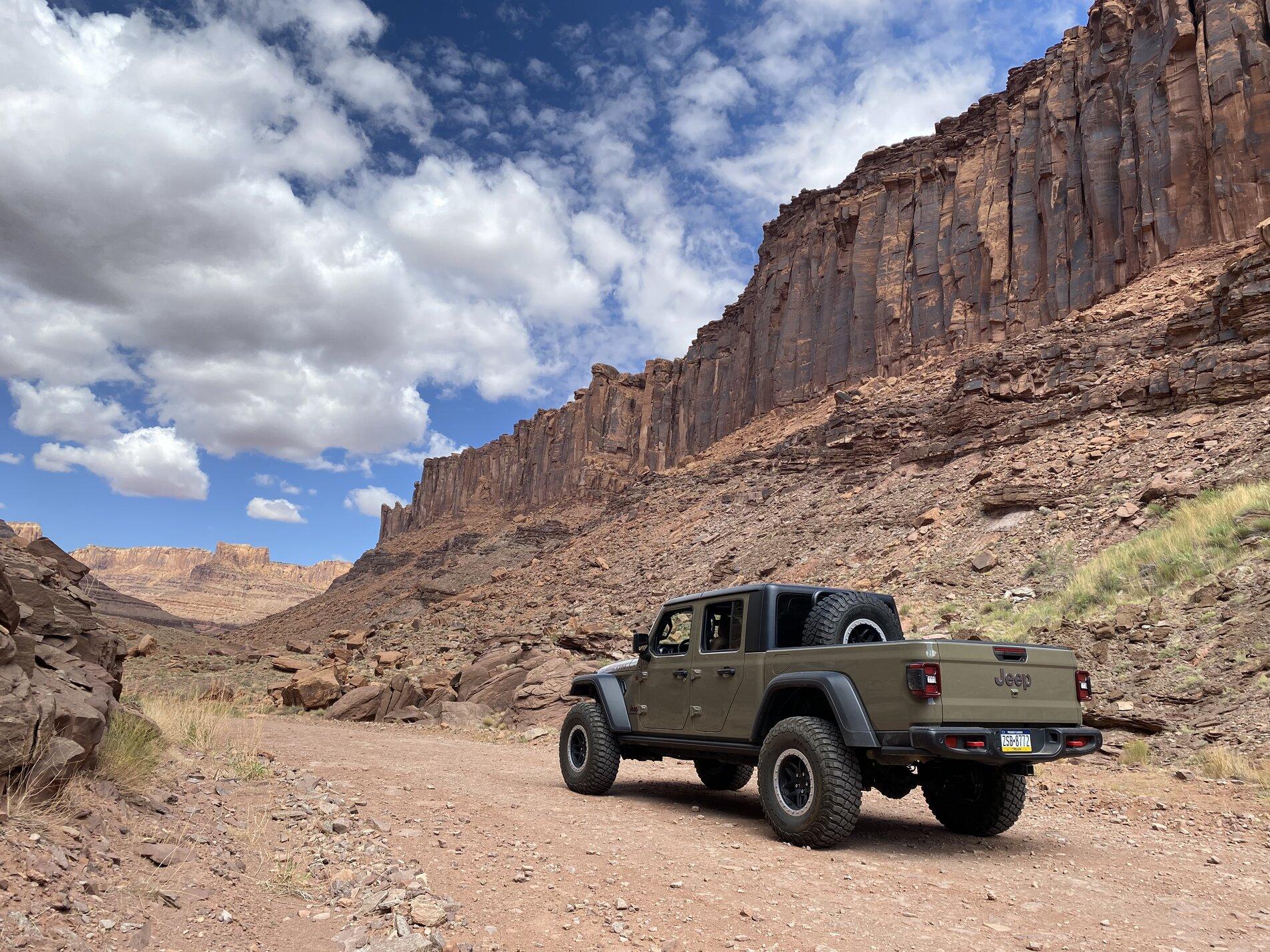 Jeep Gladiator Gator AEV build 60E06FF0-6F38-43D7-A32A-B753BF11E21B
