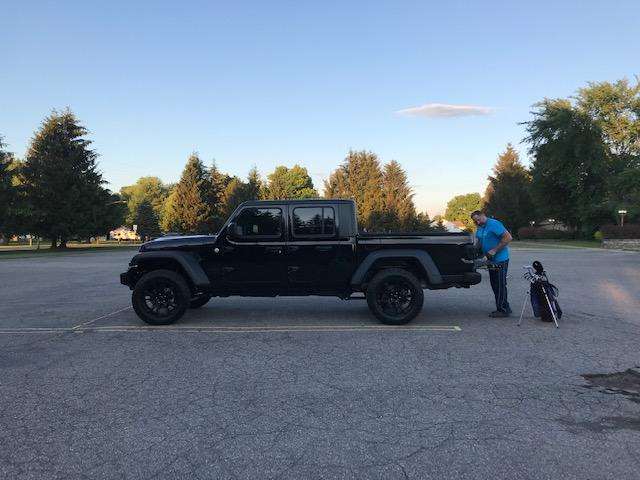 Jeep Gladiator BLACK Gladiator JT Club jeep2