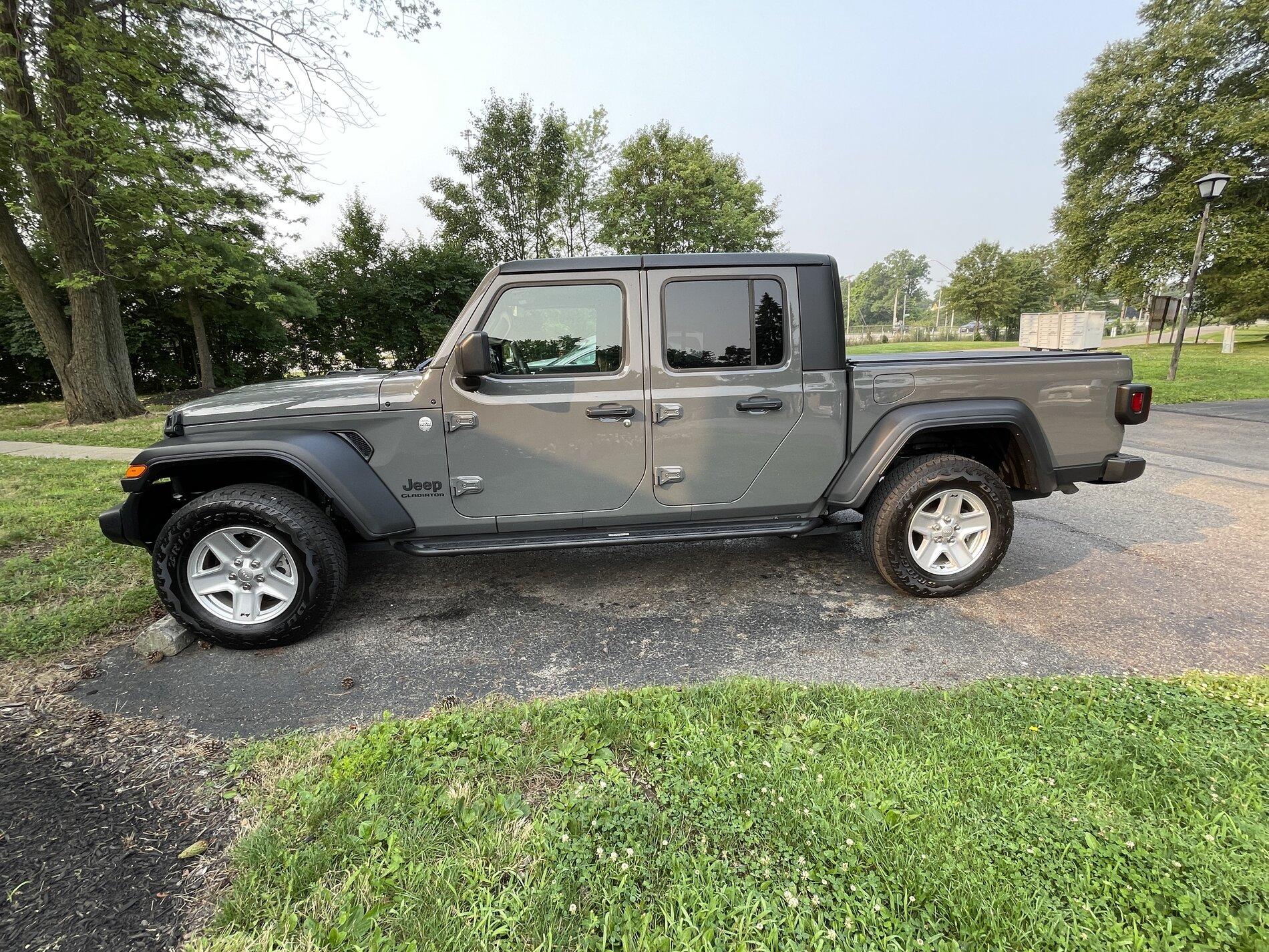 Jeep Gladiator New shoes on the way 59F7D914-C239-4967-944F-4F7D80C59AB7