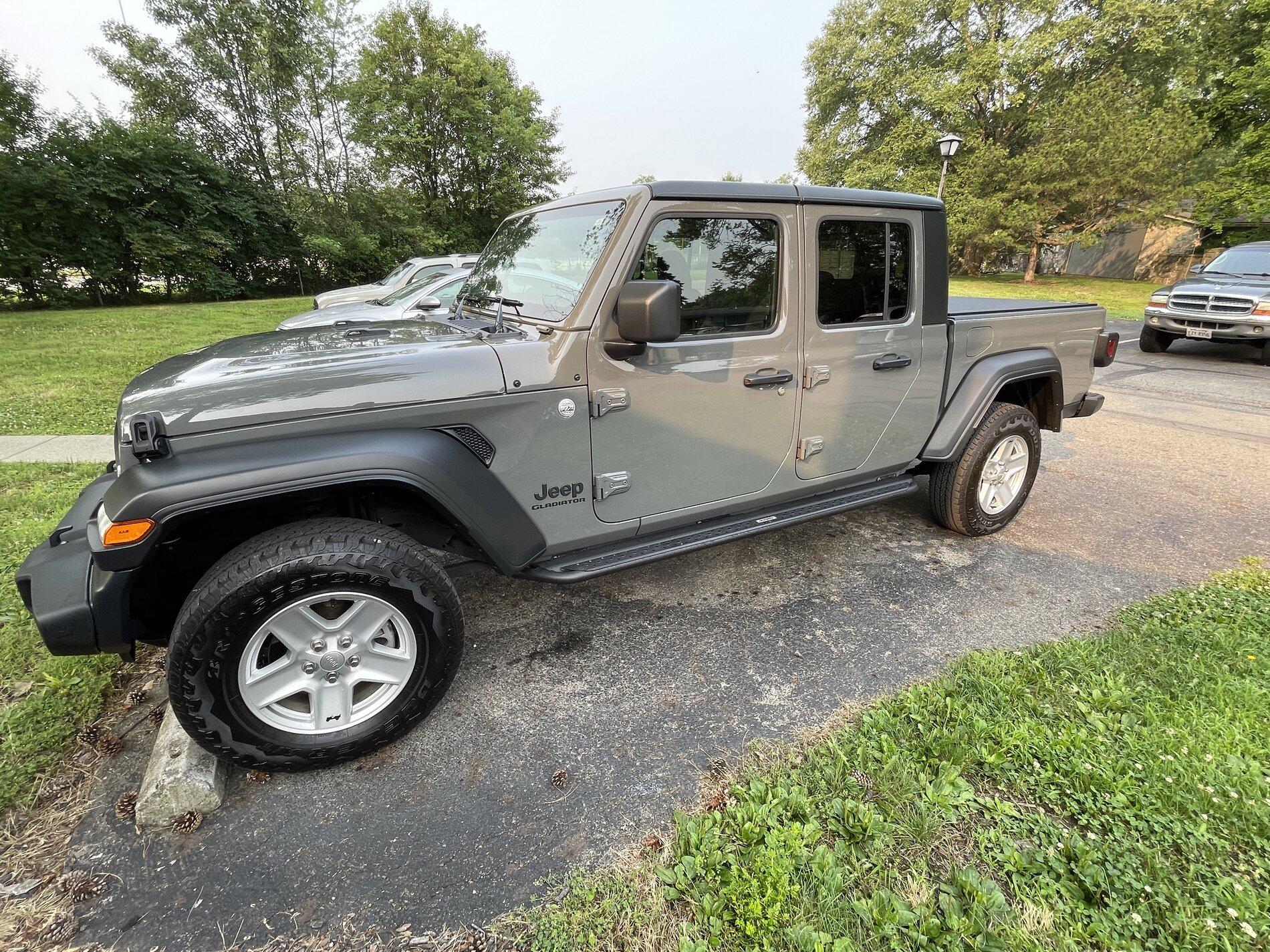 Jeep Gladiator New shoes on the way 50532E6B-BC9C-44F0-BA4C-4F4702E57F42