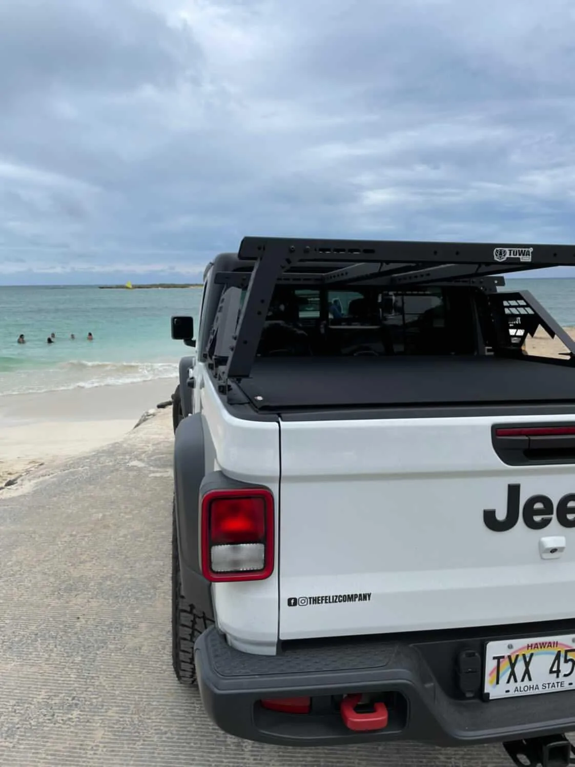 Jeep Gladiator TUWA PRO®️ 4CX Series MOAB Bed Rack System! Tonneau cover