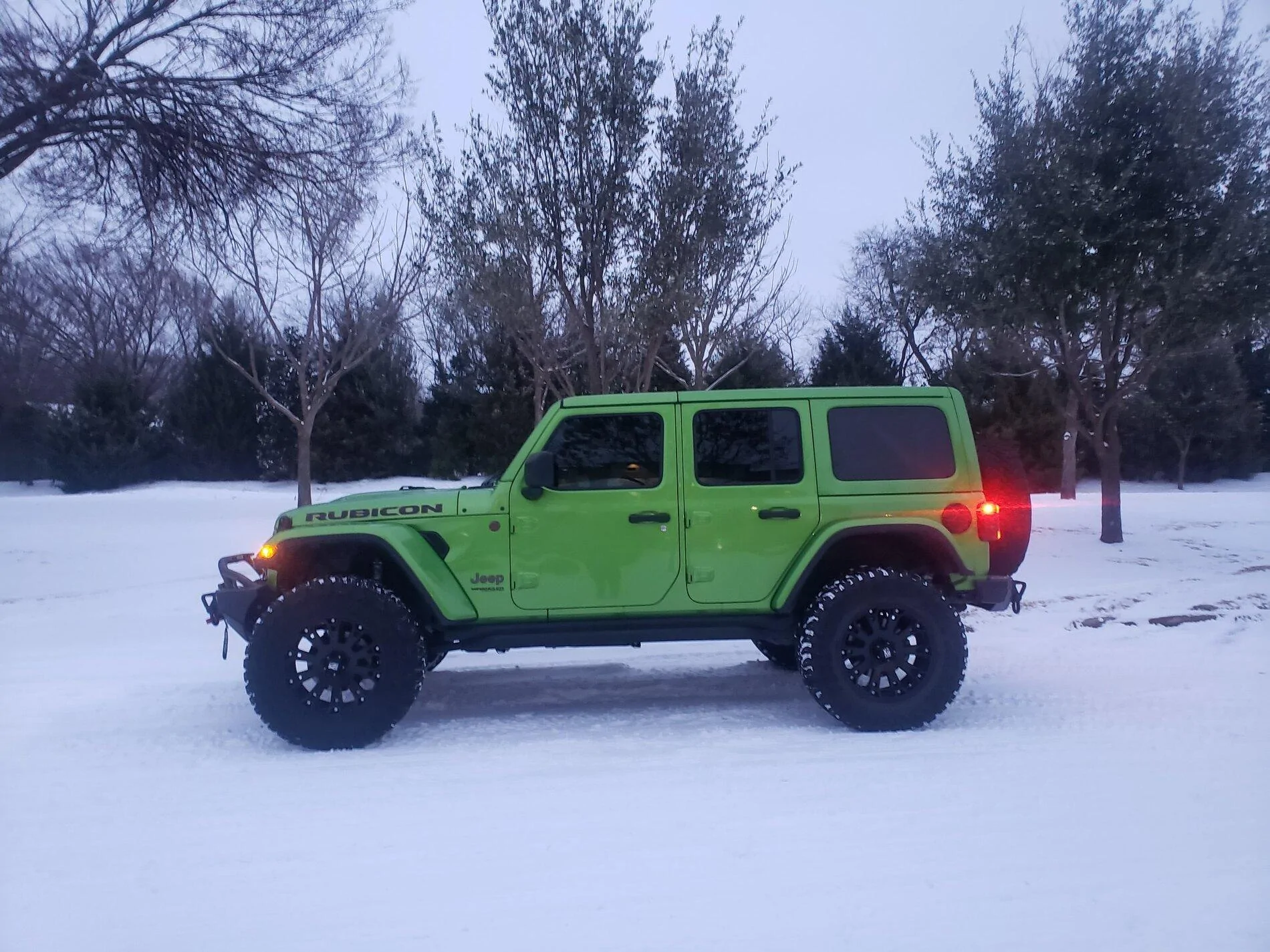 Jeep Gladiator Outside Naked  Overnight IMG_2785
