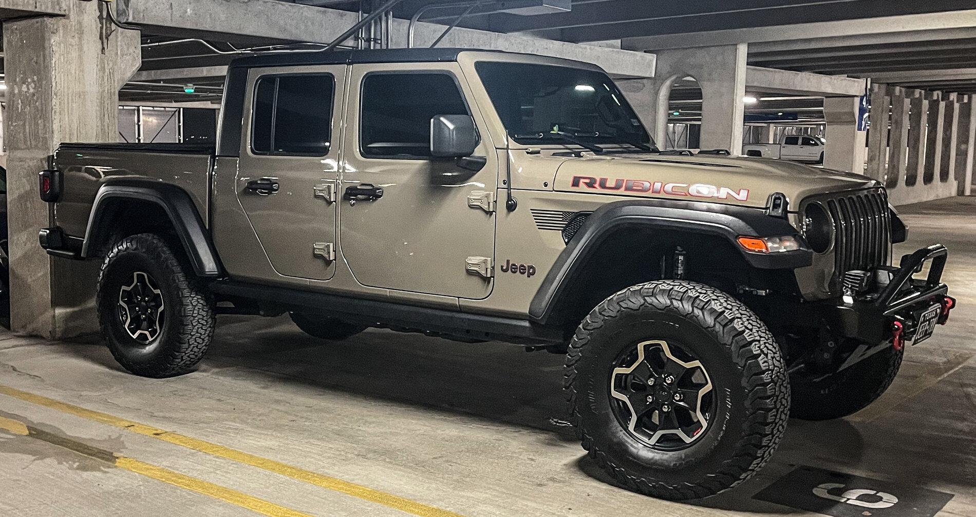 Jeep Gladiator What did you HAUL in your JT today? 1298C1F8-AECD-4133-893F-8AE95CE8CA45