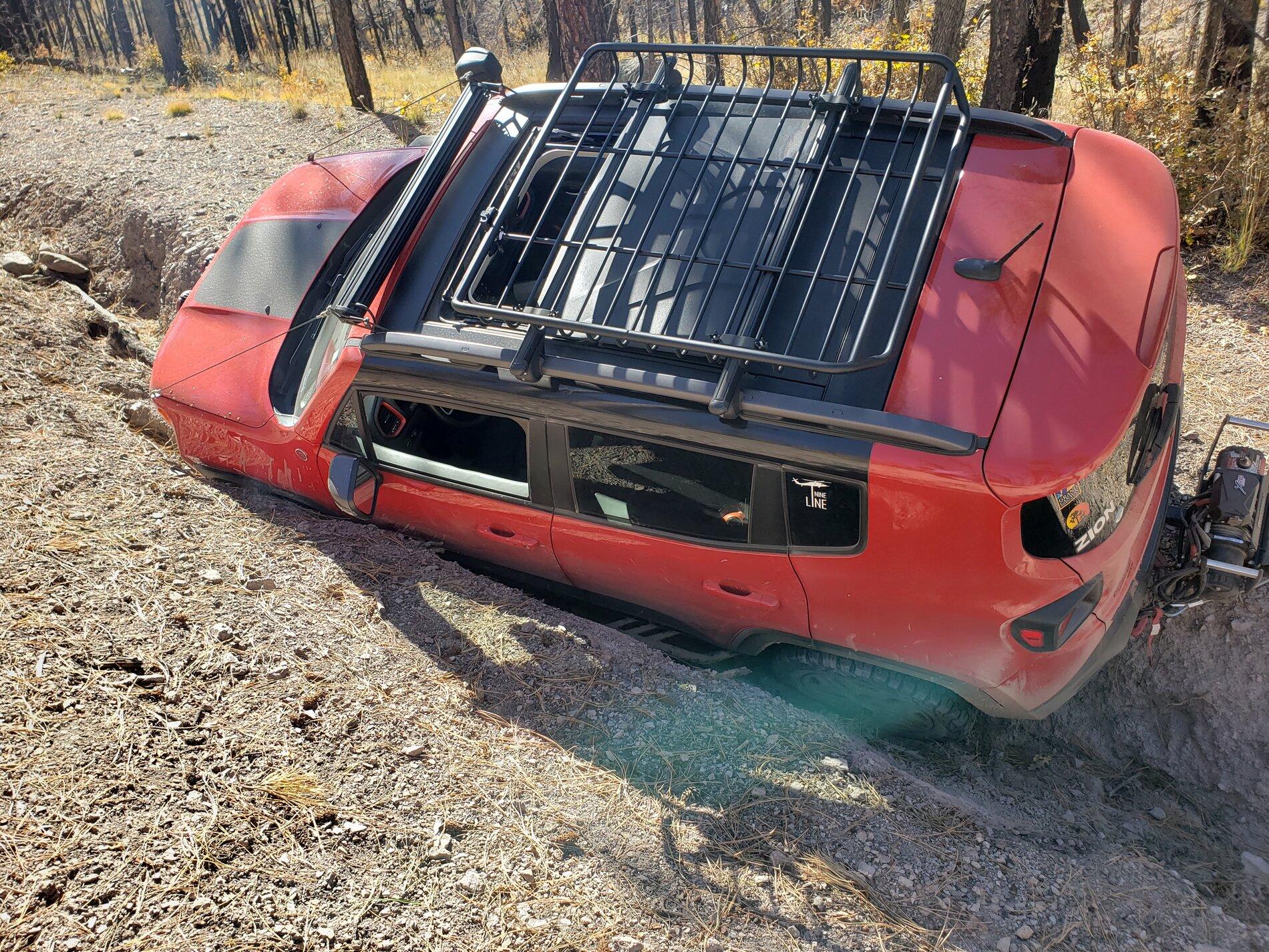 Jeep Gladiator Bad day on the trail… 20191025_140231