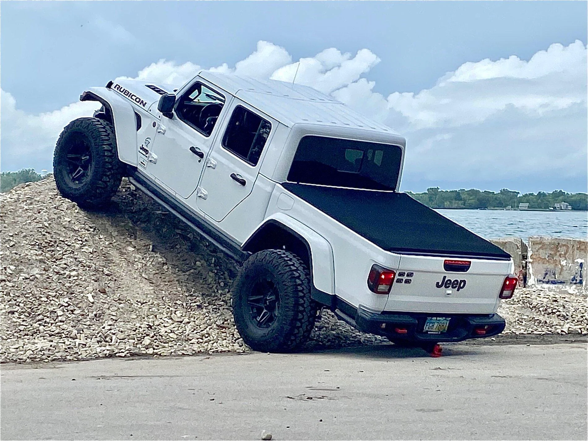 Jeep Gladiator What did you do WITH your Gladiator today? IMG_0142