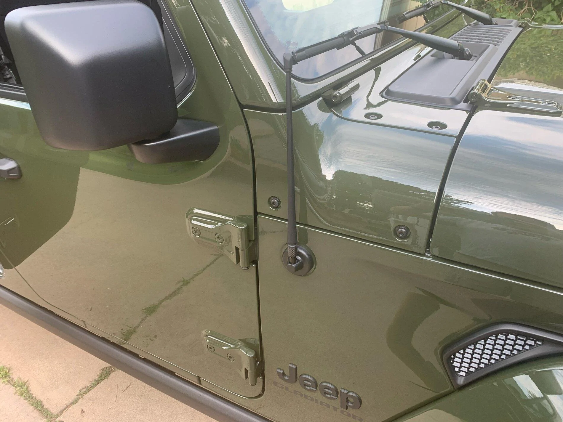 Jeep Gladiator SARGE GREEN Gladiator club 0869F49D-406B-45BB-BD15-D5F676465E8C