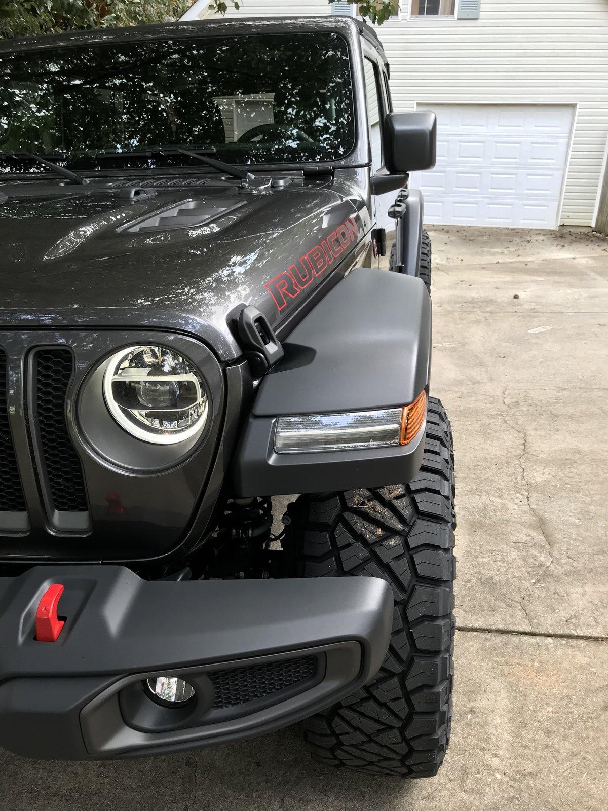Jeep Gladiator SARGE GREEN Gladiator club 88E7AE0F-EA0E-4B0F-9DDA-F30962995671