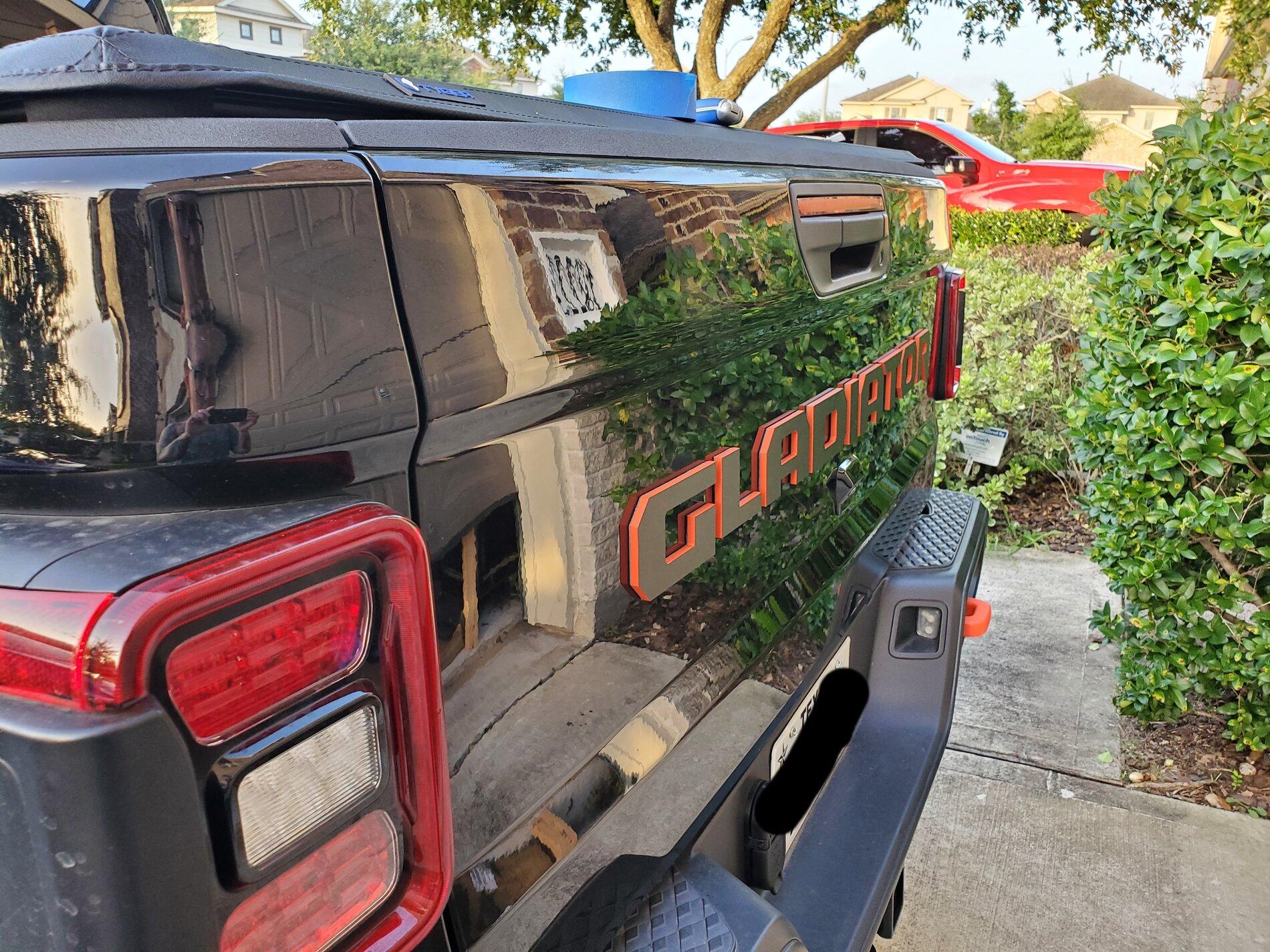 Jeep Gladiator Tailgate Badge 20210723_194656
