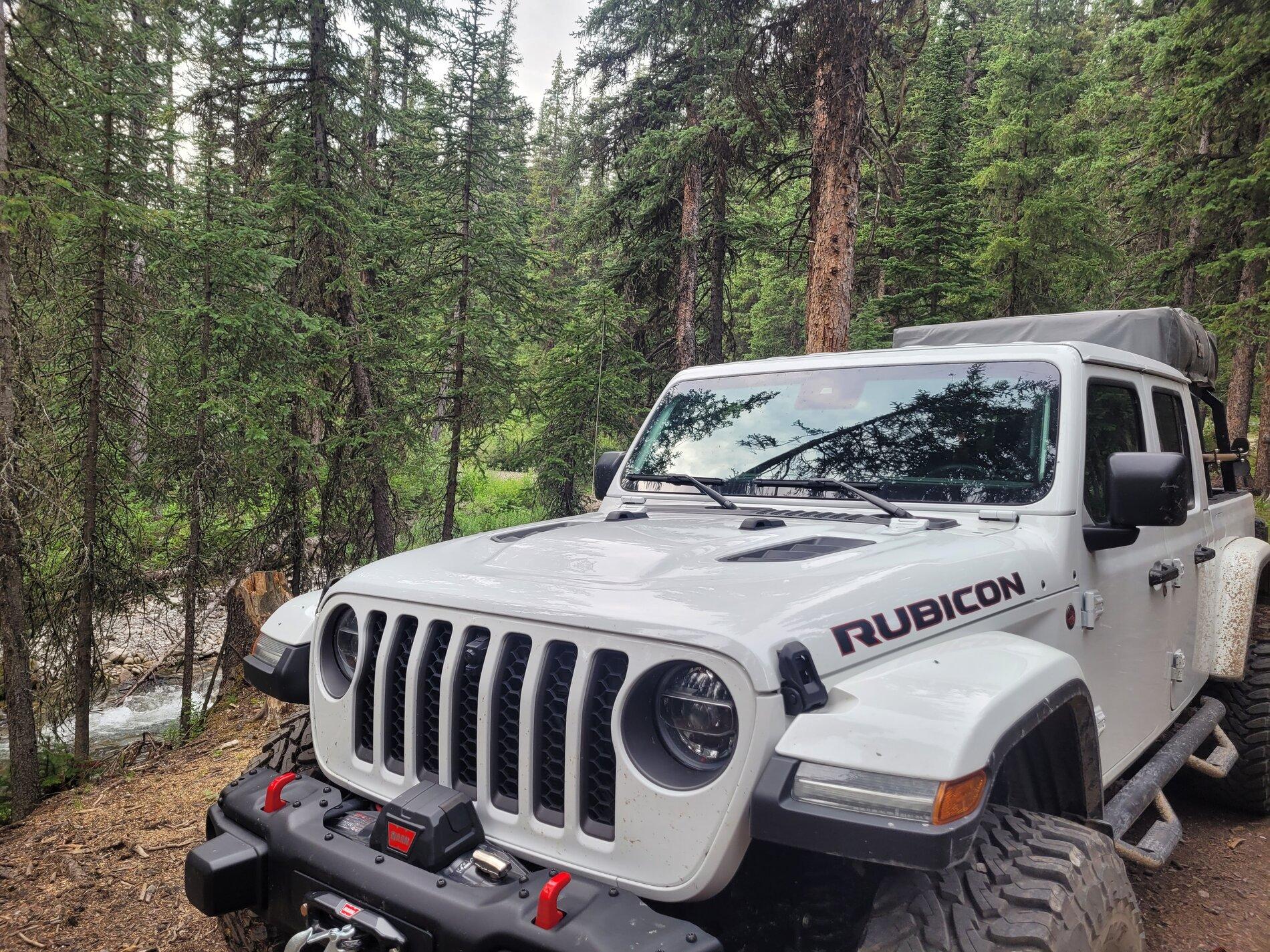 Jeep Gladiator Went camping this week 20210721_144145