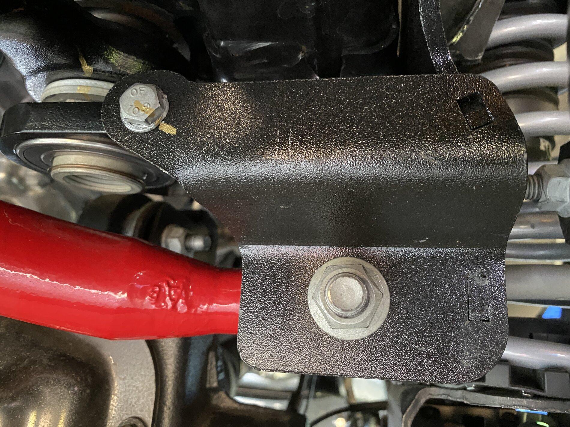 Jeep Gladiator Steer Smarts sector shaft brace Mojave install F253712D-C06A-4293-A753-58BC099E234C