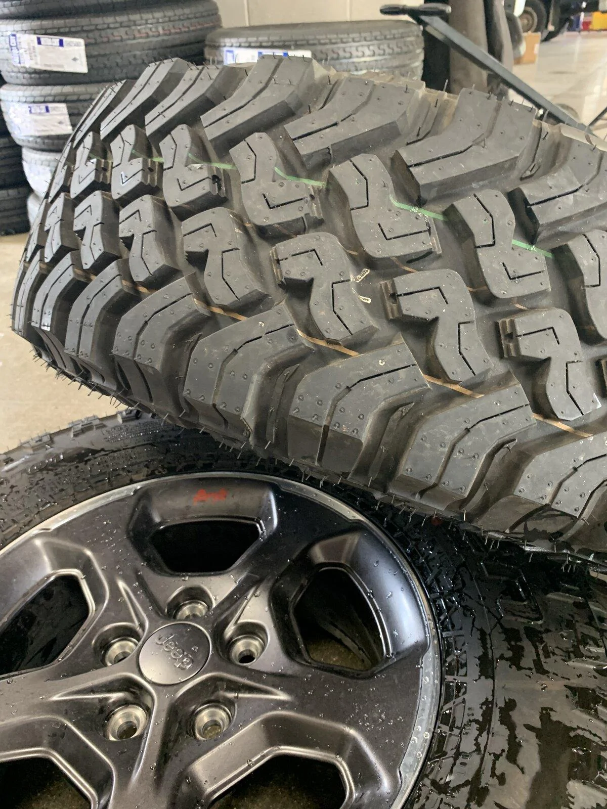 Jeep Gladiator 4 plus spare Rubicon takeoffs with Falcon Wildpeak MT, 500 miles. C8A6C796-21AA-47B8-BA99-B60DC30C883D