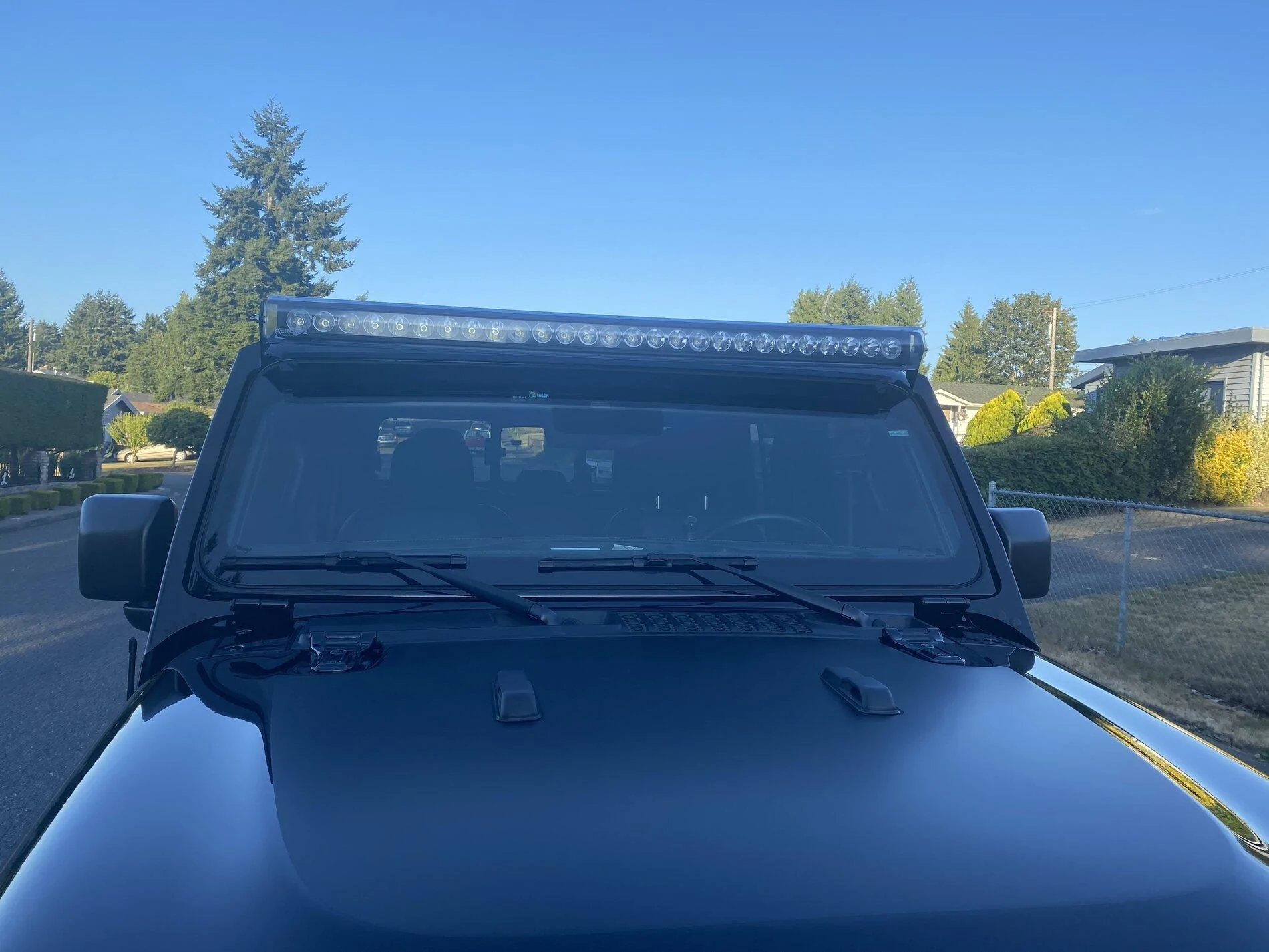Jeep Gladiator Quadratec J5 LED Light Bar with Windshield Mounting Brackets and Aerolidz cover 514DC609-0BDF-4AF6-8F68-64D03F3EB35D