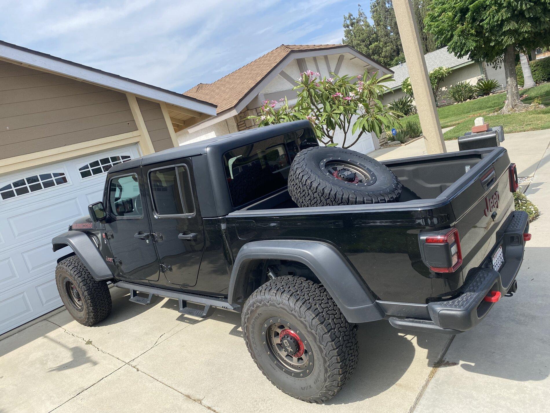 Jeep Gladiator 37” spare tire - list of tires that fit under the bed A14D92D2-01F0-4979-BAC8-BA2C273140D4