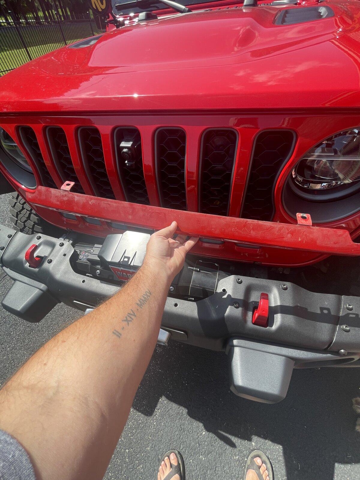 Jeep Gladiator Warn Winch 12S IMG_4292