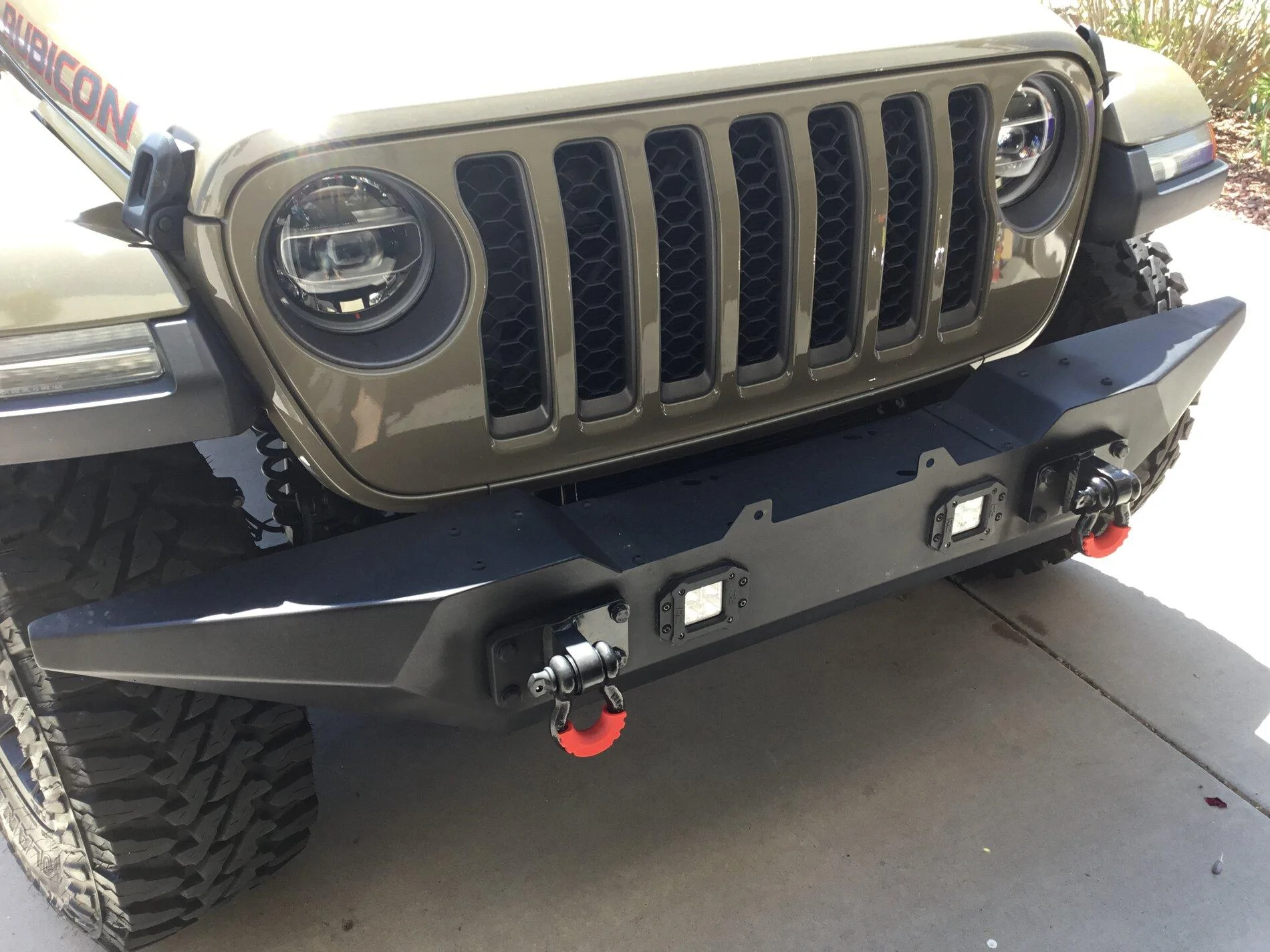 Jeep Gladiator Can anyone help me identify this bumper? 84508DF1-8741-4BD1-814F-F05D80145DF7