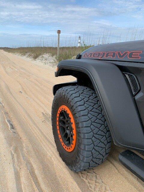 Jeep Gladiator MOJAVE Edition Gladiator JT Club mojave light house sign