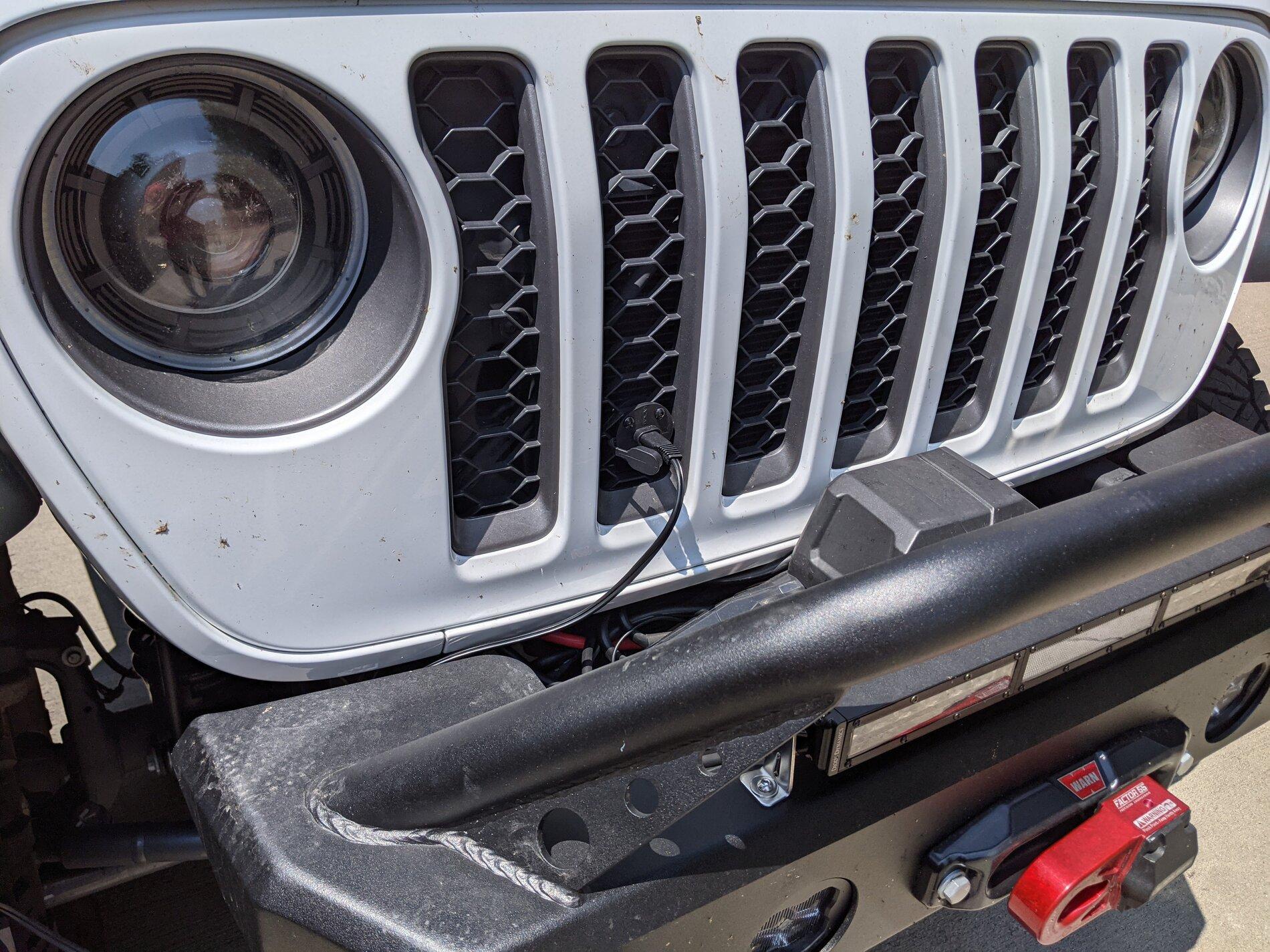 Jeep Gladiator Dual Battery w/ Redarc BCDC1225D in Engine Bay + 35W Lensun Hood Solar Panel PXL_20210725_182406038