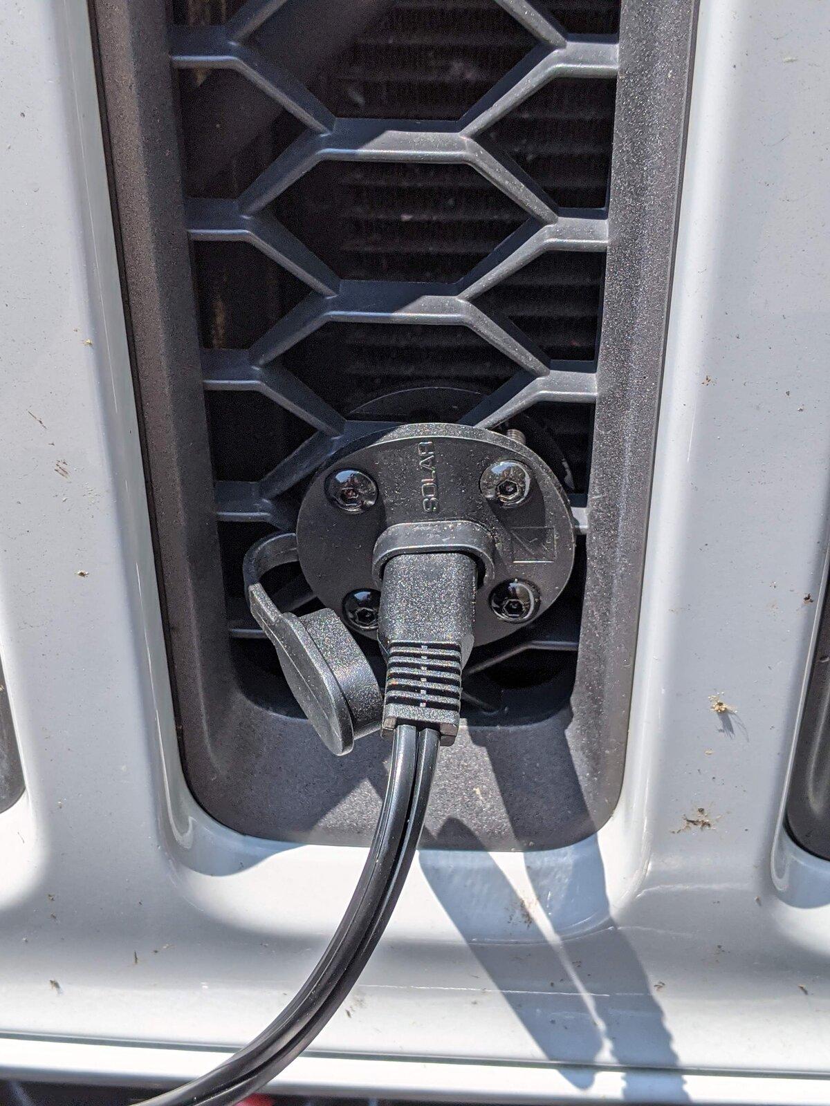 Jeep Gladiator Dual Battery w/ Redarc BCDC1225D in Engine Bay + 35W Lensun Hood Solar Panel PXL_20210725_182417011.PORTRAIT