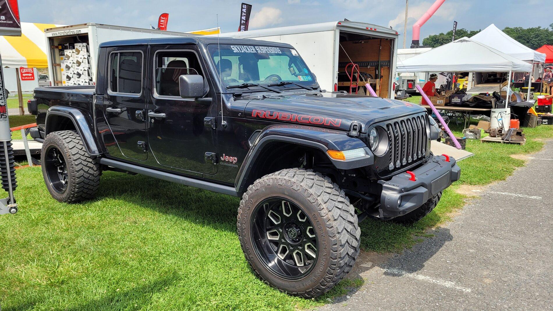 Jeep Gladiator Jeeps PA Show at Carlisle Pa July 24-25 20210725_143410