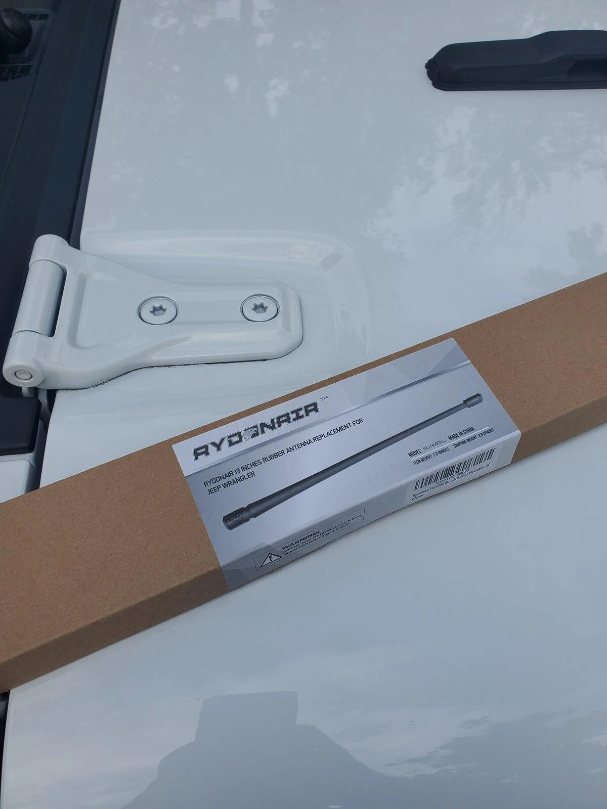 Jeep Gladiator Bright White 80th Anniversary build 20210725_164330