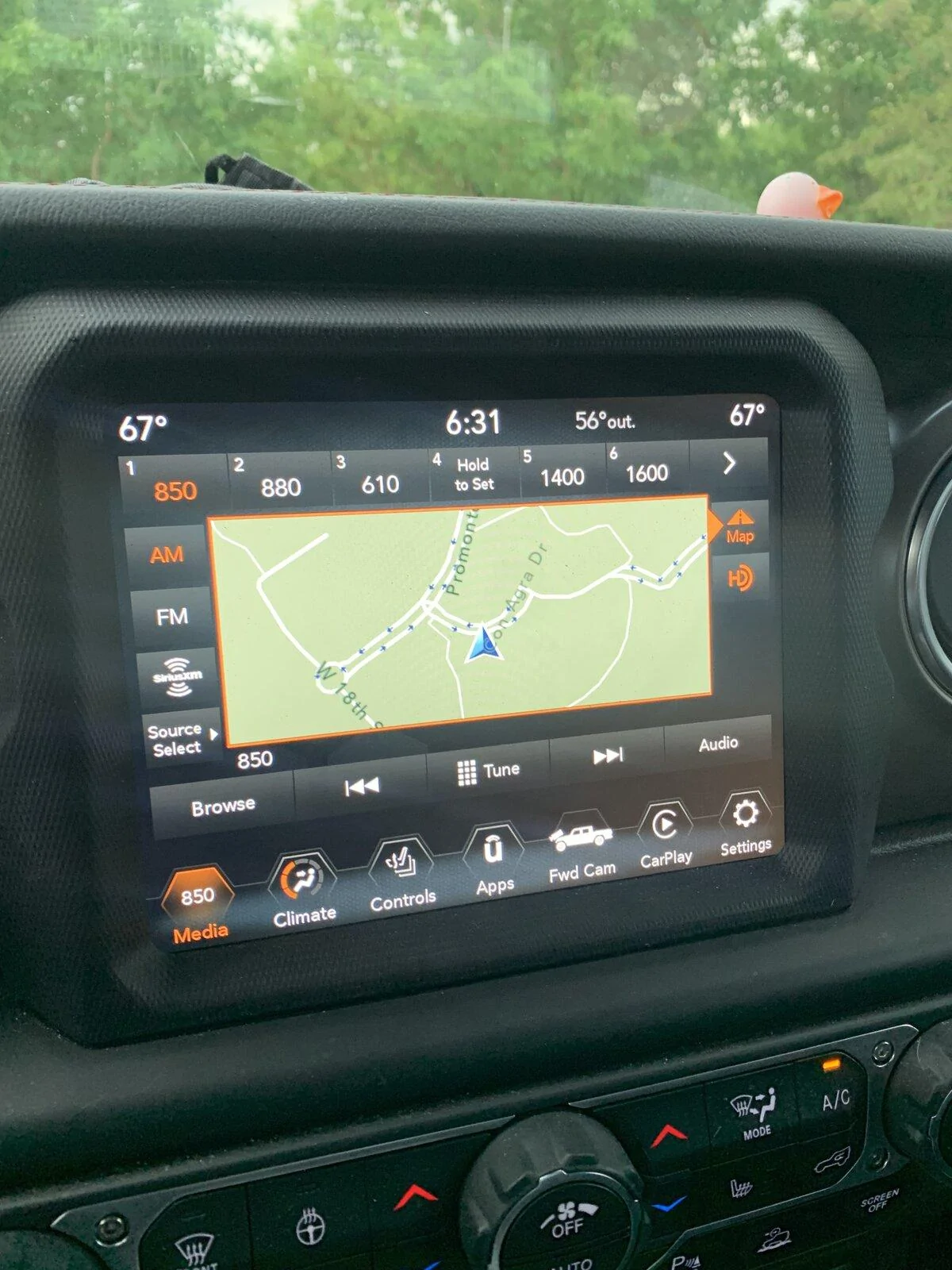 Jeep Gladiator Lost navigation app 0807BA52-2410-4FB7-B2E3-E381D14FAFEC