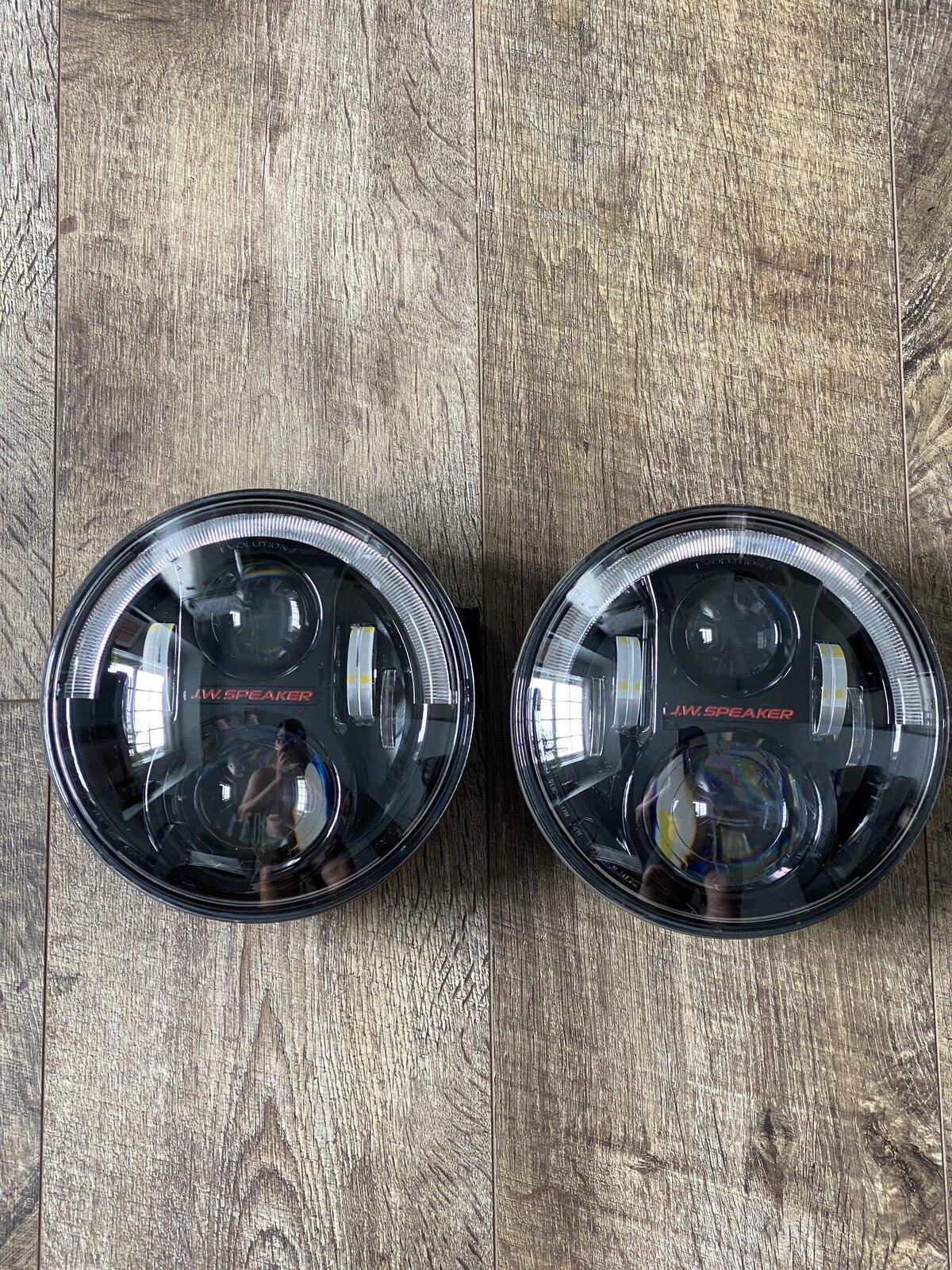 Jeep Gladiator FS: JW Speaker 8700 Evolution J2 IMG_3064