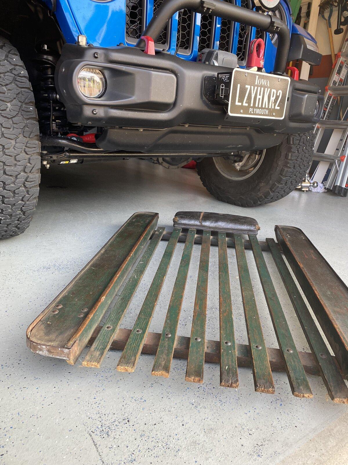 Jeep Gladiator Iowa Hydro-Blue Rubicon 03BF358E-7244-4B7A-BA20-6FE7DF9E5F1A