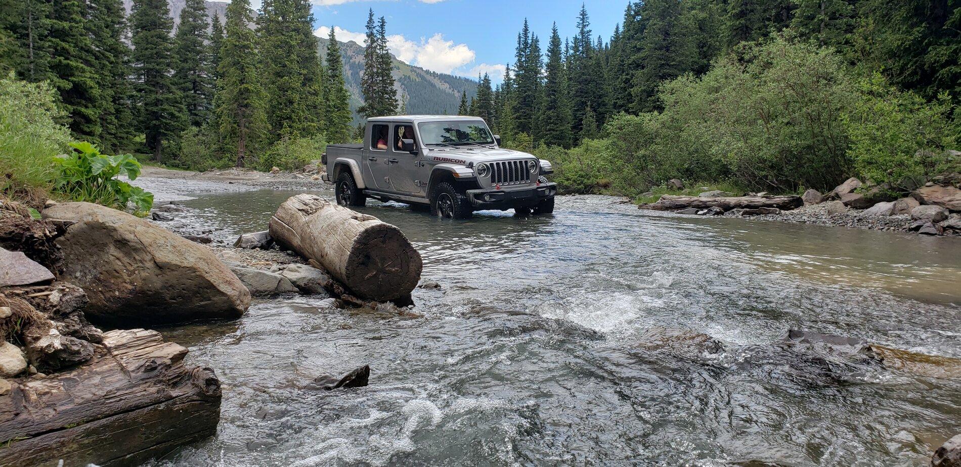 Jeep Gladiator BILLET SILVER Gladiator JT Club 20210706_125528