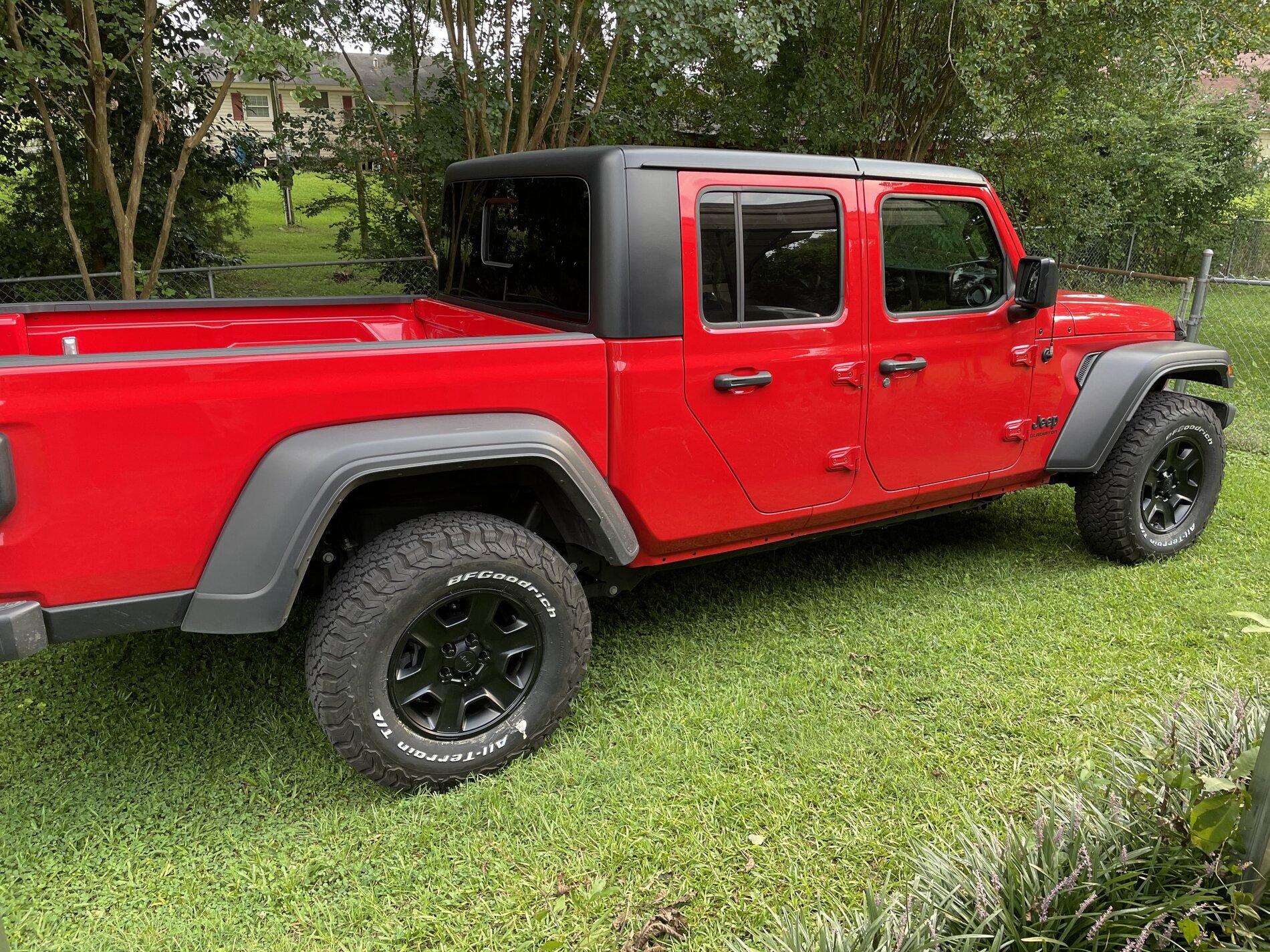 Jeep Gladiator Finally Upgraded the Wheels and Tires D98BF057-828C-4DC3-A22C-BE0B2DEE072C