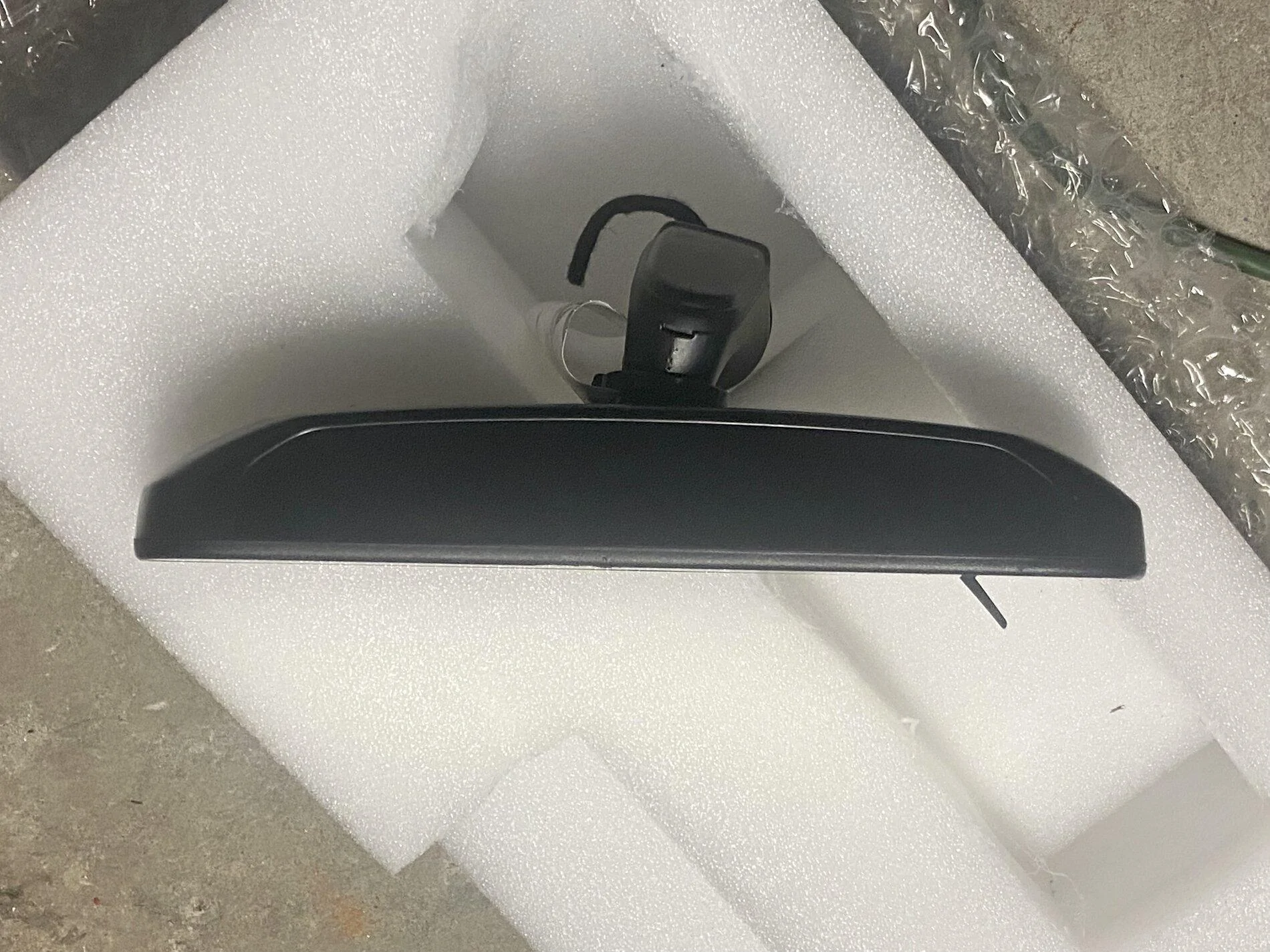 Jeep Gladiator OEM Auto Dimming Rearview Mirror IMG_7690