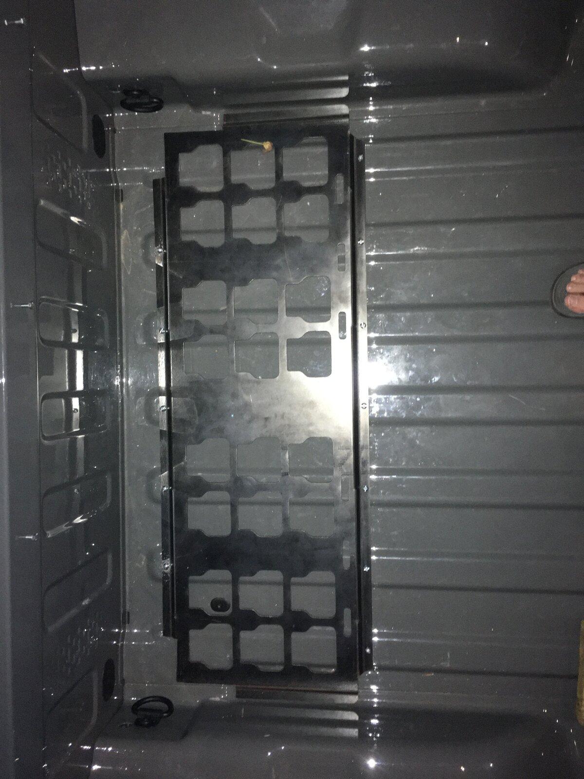 Jeep Gladiator Tool box? AE6CFFA2-E93F-48C5-A0C3-2D49D164760F